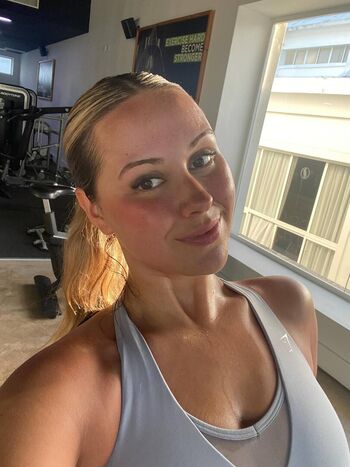 Full leaked Leaaa clementineee private onlyfans photo