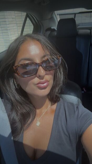 Full leaked Leia thorne private onlyfans photo