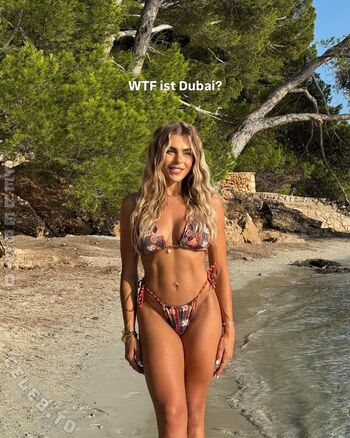 Full leaked Lenaknk page private onlyfans photo
