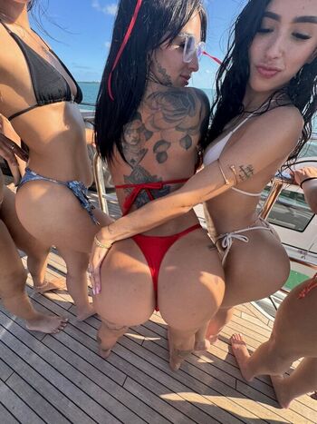 Full leaked Lilkittylee  page private onlyfans photo