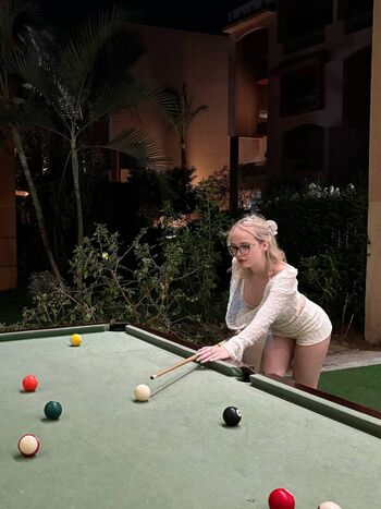 Full leaked Lilolendis page private onlyfans photo