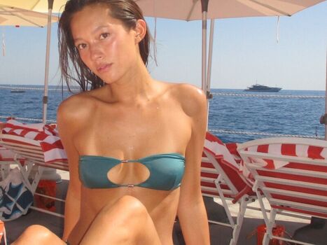 Full leaked Lilychee page private onlyfans photo