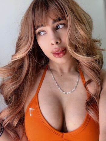 Full leaked Linnnna page private onlyfans photo