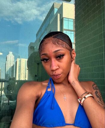 Full leaked Liyahosrs private onlyfans photo