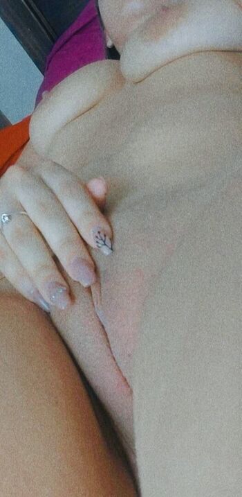 Full leaked Lore lai page private onlyfans photo