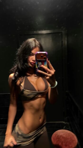 Full leaked Luvstruck private onlyfans photo
