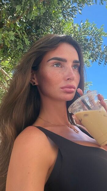 Full leaked Maddy cheary page private onlyfans photo
