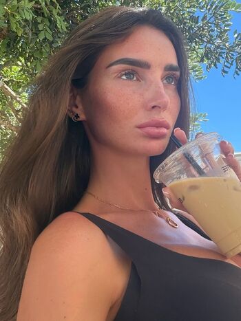 Full leaked Maddy cheary page private onlyfans photo