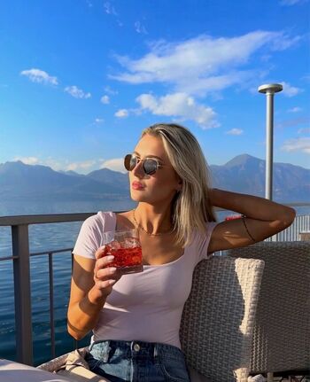 Full leaked Maggieehenry page private onlyfans photo