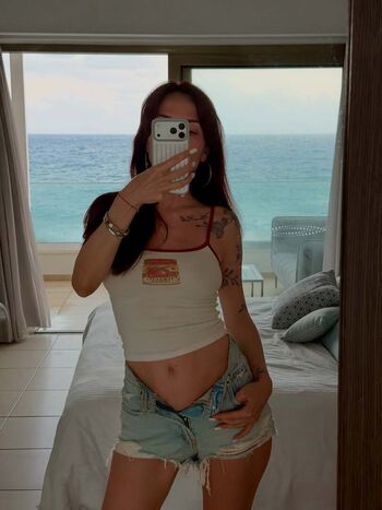 Full leaked Mamarika private onlyfans photo
