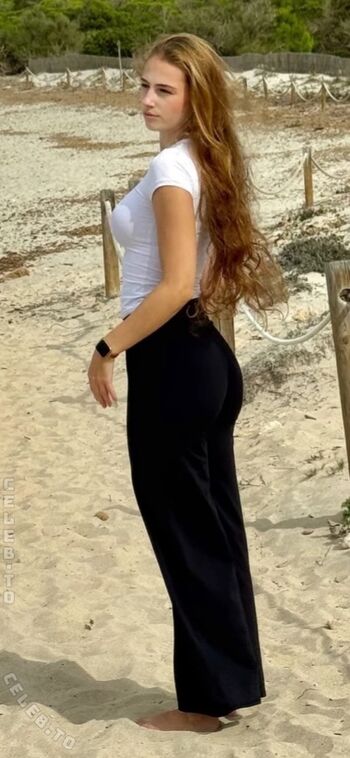 Full leaked Mara kasir private onlyfans photo