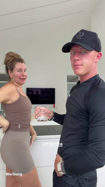 Full leaked Maren wolf page private onlyfans photo