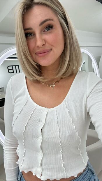 Full leaked Maren wolf private onlyfans photo