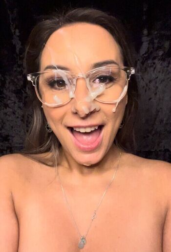 Full leaked Mariah leonne private onlyfans photo