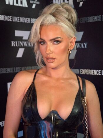 Full leaked Mariah may  page private onlyfans photo