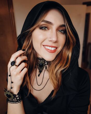 Full leaked Marzz page private onlyfans photo