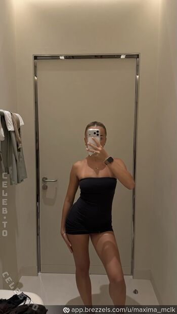 Full leaked Maxima mclk  page private onlyfans photo