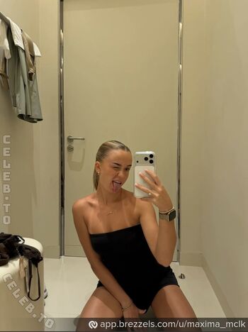 Full leaked Maxima mclk  page private onlyfans photo