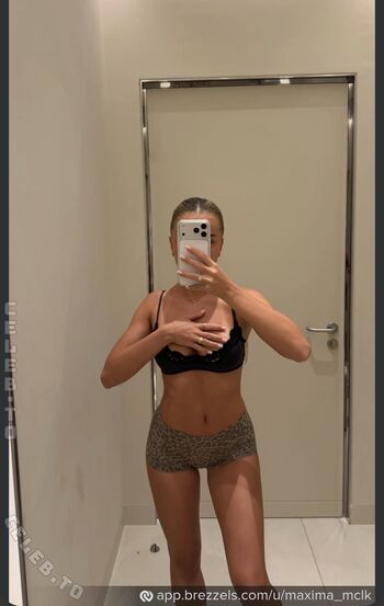 Full leaked Maxima mclk private onlyfans photo
