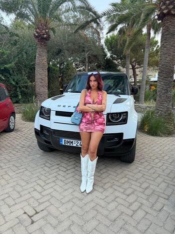 Full leaked May arev page private onlyfans photo