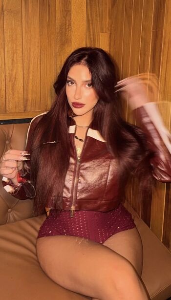 Full leaked May arev page private onlyfans photo