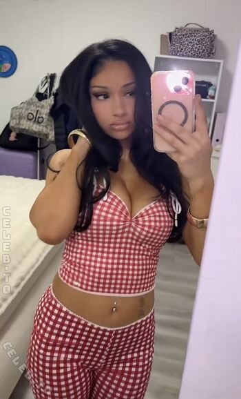 Full leaked Melodi mzd page private onlyfans photo