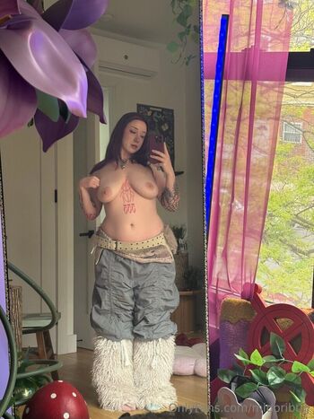 Full leaked Midoribug private onlyfans photo