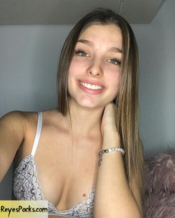 Full leaked Mili cisneros private onlyfans photo