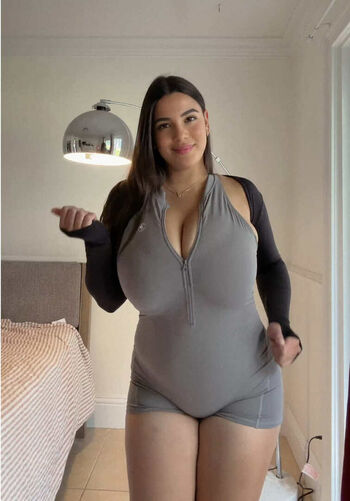 Full leaked Bimiau/ private onlyfans photo