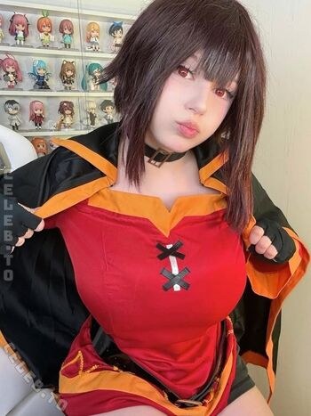 Full leaked Mina min page private onlyfans photo