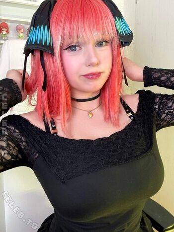 Full leaked Mina min page private onlyfans photo
