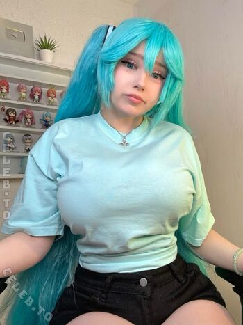 Full leaked Mina min page private onlyfans photo