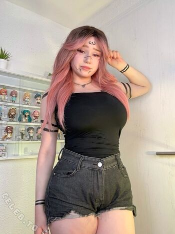 Full leaked Mina min page private onlyfans photo