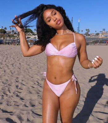 Full leaked Nahlovingit private onlyfans photo