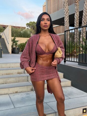 Full leaked Natseleen page private onlyfans photo