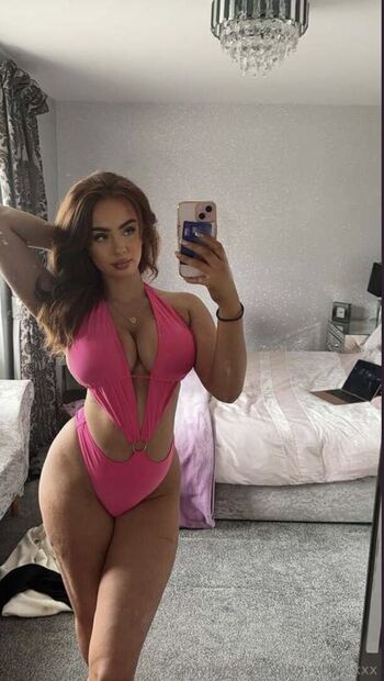 Full leaked Neave dare page private onlyfans photo