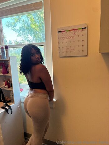 Full leaked Nenas couldgetth private onlyfans photo