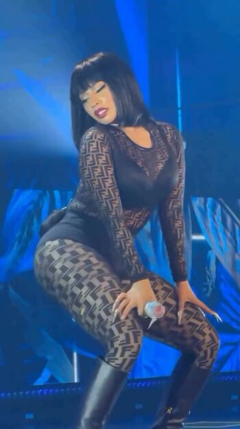 Full leaked Nicki minaj page private onlyfans photo