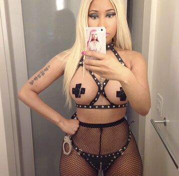 Full leaked Nicki minaj private onlyfans photo