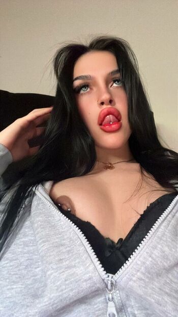 Full leaked Nicole freyed private onlyfans photo