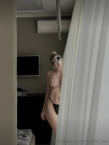 Full leaked Nightlyy page private onlyfans photo