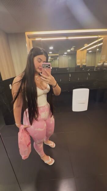 Full leaked Niic ca private onlyfans photo