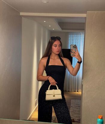 Full leaked Nina gademan page private onlyfans photo