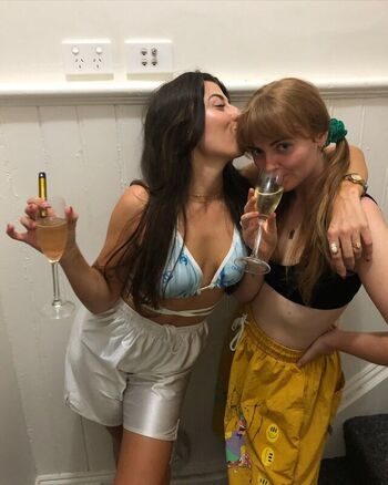 Full leaked Ninajirachi private onlyfans photo