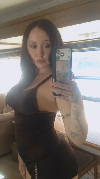 Full leaked Noah cyrus private onlyfans photo