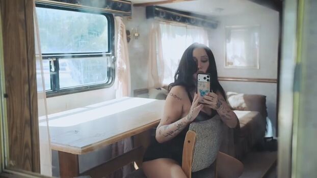 Full leaked Noah cyrus private onlyfans photo