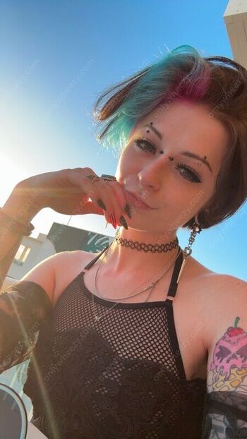 Full leaked Noteasybeinwheezy  page private onlyfans photo