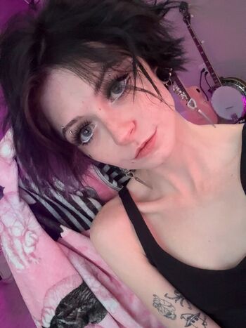Full leaked Noteasybeinwheezy private onlyfans photo