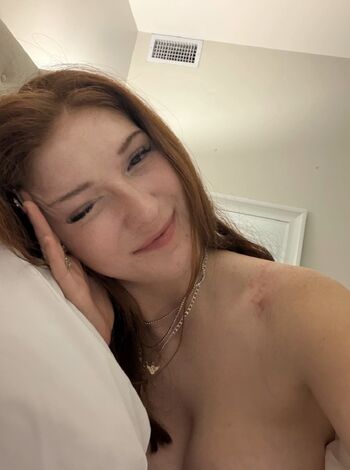 Full leaked Notemilyb page private onlyfans photo
