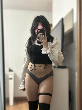 Full leaked Offbrandtea private onlyfans photo